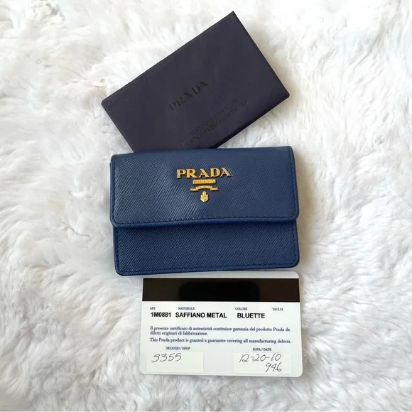 PRADA  Blue Leather Wallet authentic - Picture 5 of 7
